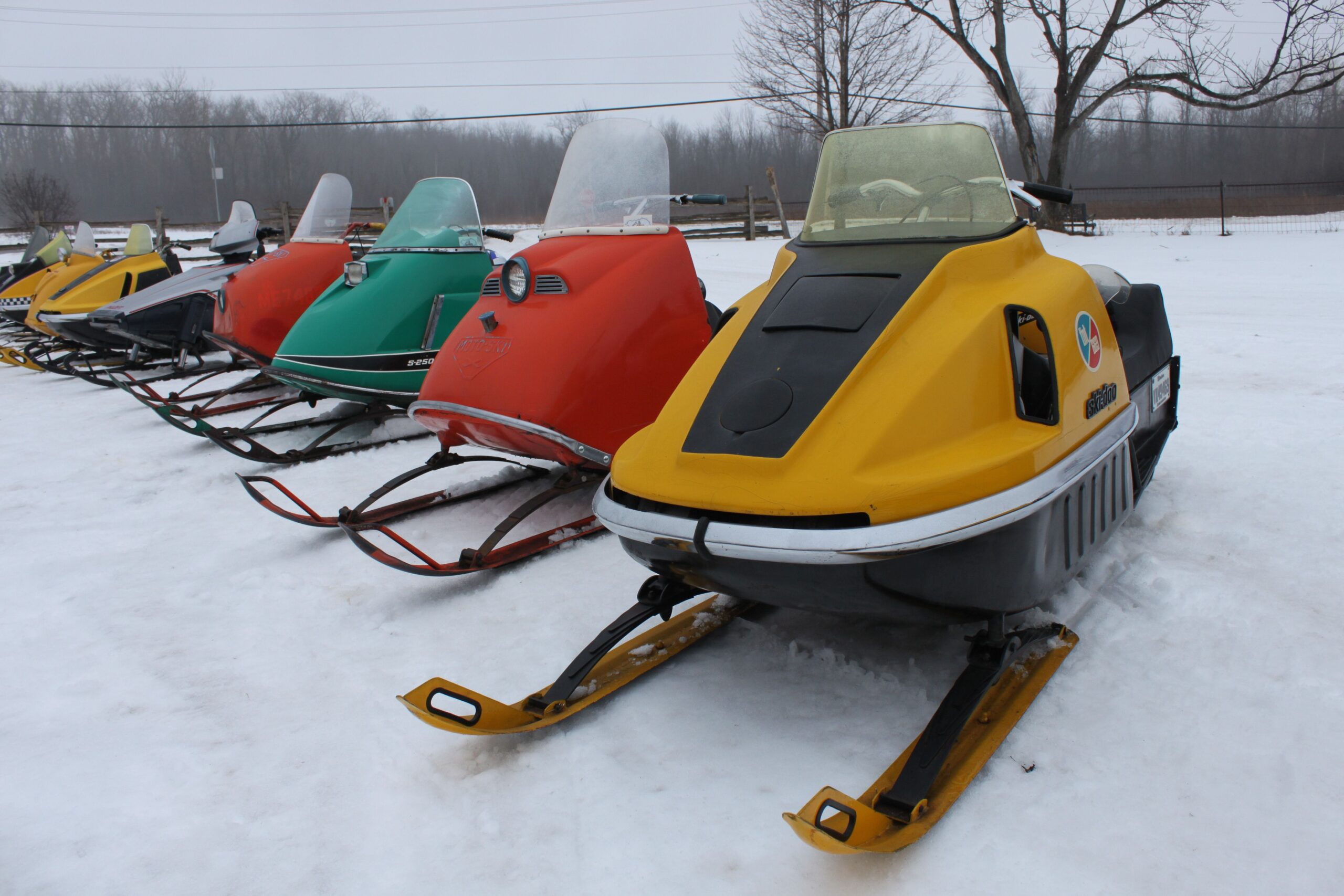 VINTAGE SNOWMOBILES